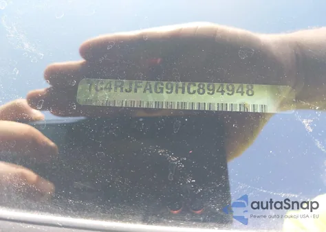 2017 Jeep Grand Cherokee Altitude 4X4 from USA, damaged, VIN 1C4RJFAG9HC894948